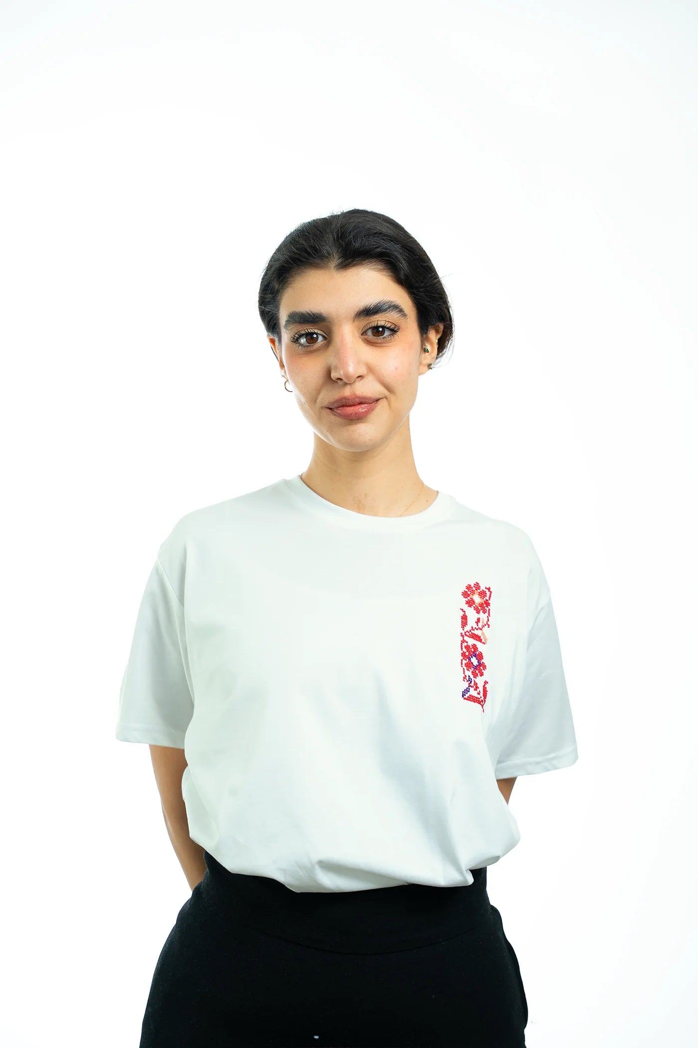Camisetas artesanalmente bordadas