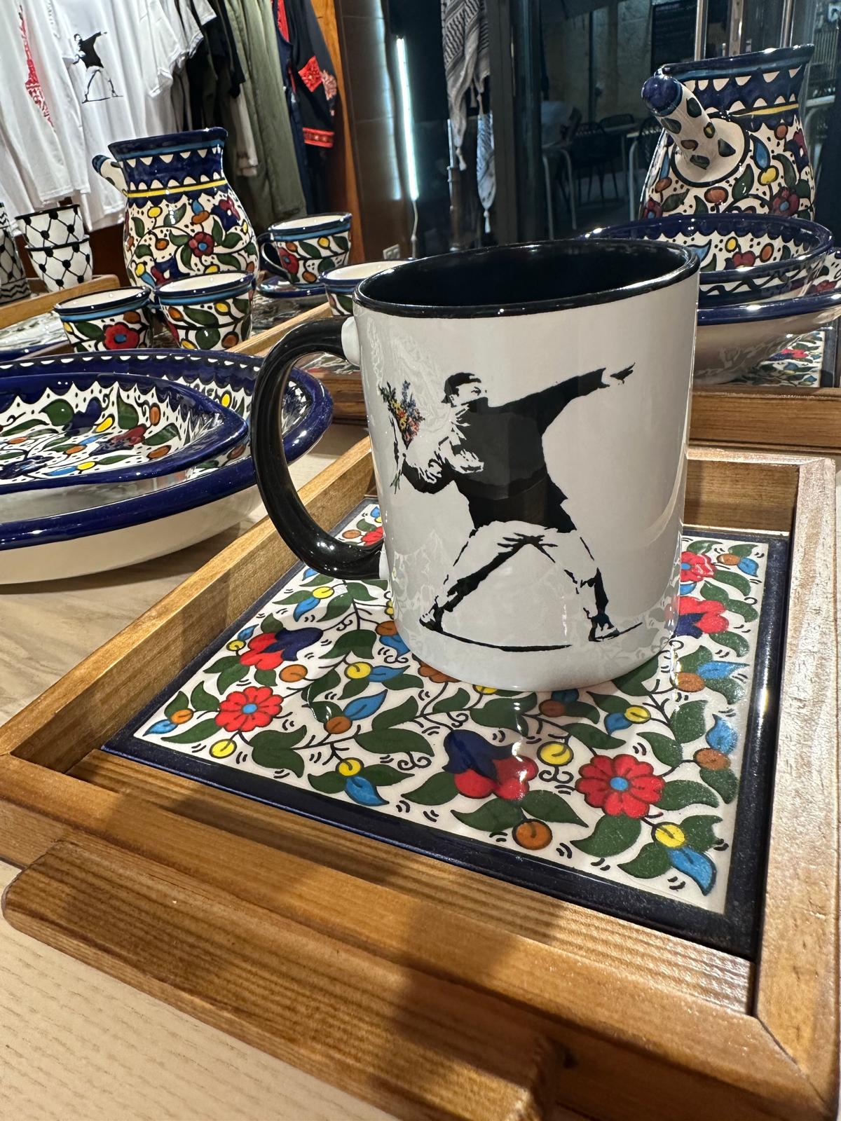 Tazas de Cerámica: Colección Arte Urbano de Banksy